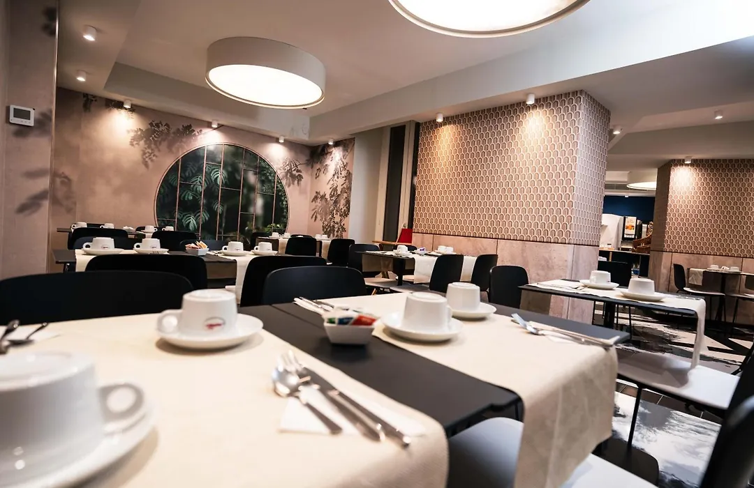 Hotel Univers-1